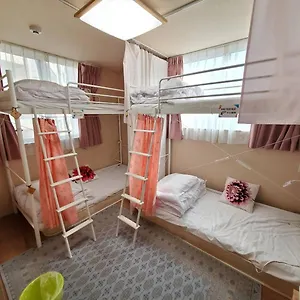  Guest house Jikka Japan