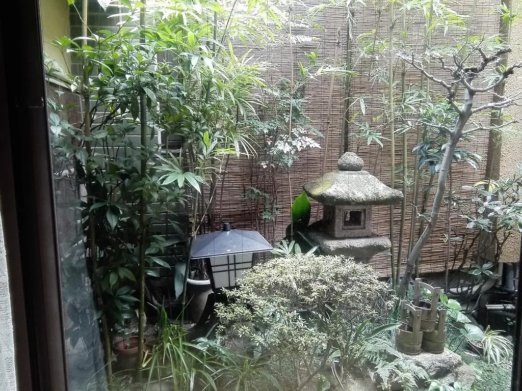 Ryokan Nakajimaya Kyoto 2*,